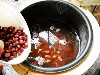 红豆和它一起煮，堪称“吸脂王”，常吃补气血通宿便，肚腩慢慢消