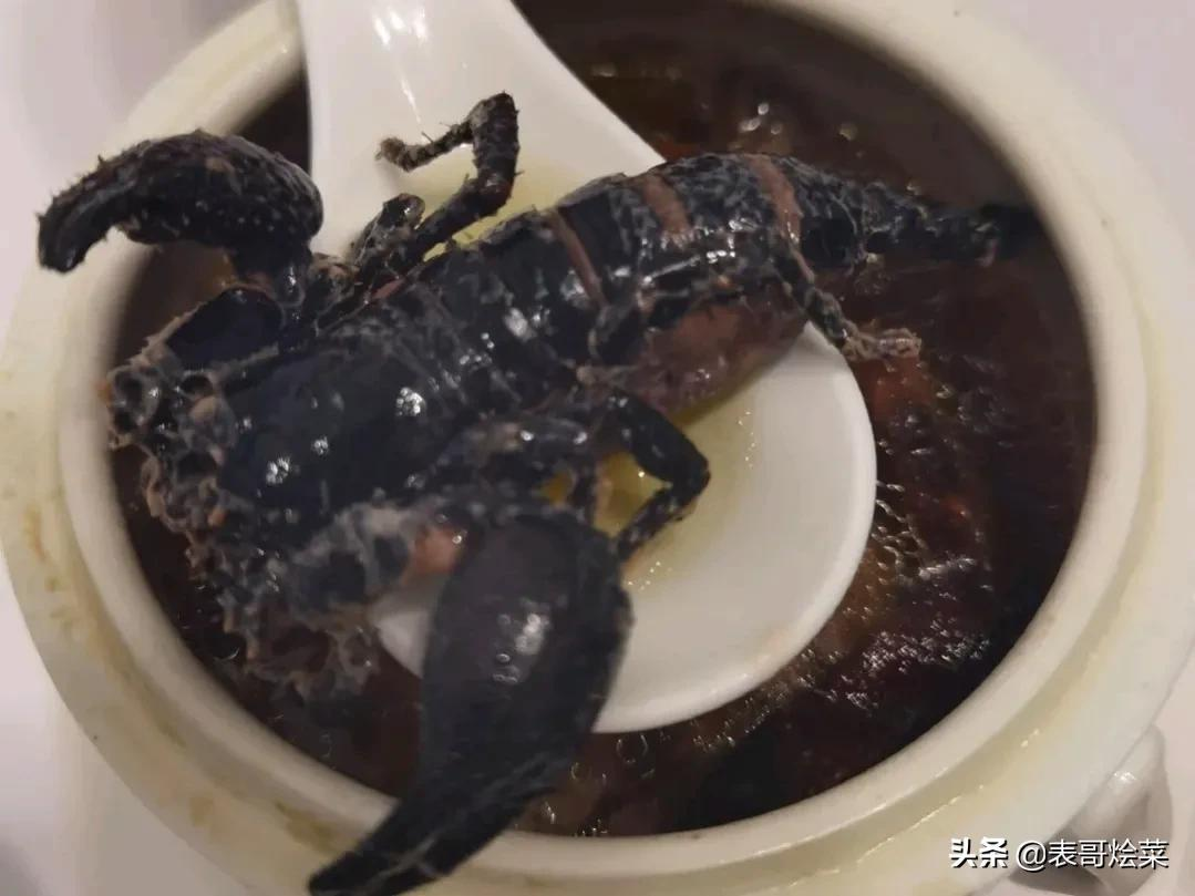 网友评出“最恐怖”3道广东美食，忍了蚯蚓，毒蝎子不能忍