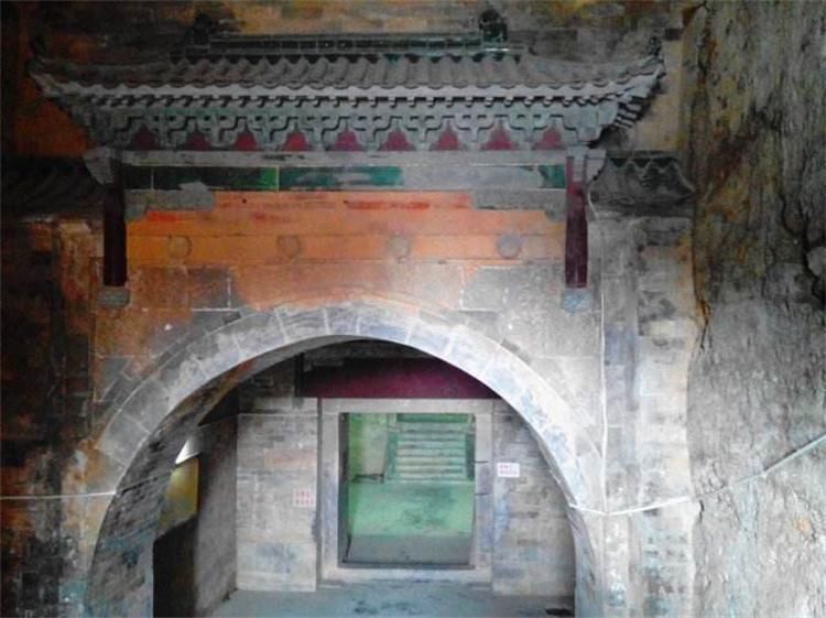 郑州、许昌交界，有一神秘高山：藏着明代墓葬群，被国家重点保护