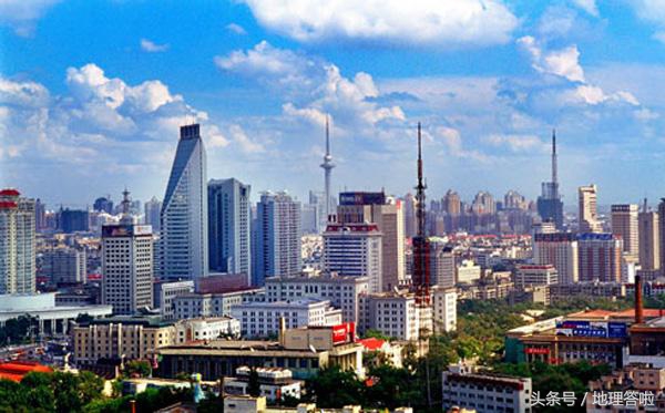 黑龙江的省会是哪个城市(地理答啦：哈尔滨——黑龙江的省会，这个城市的名字有何渊源？)