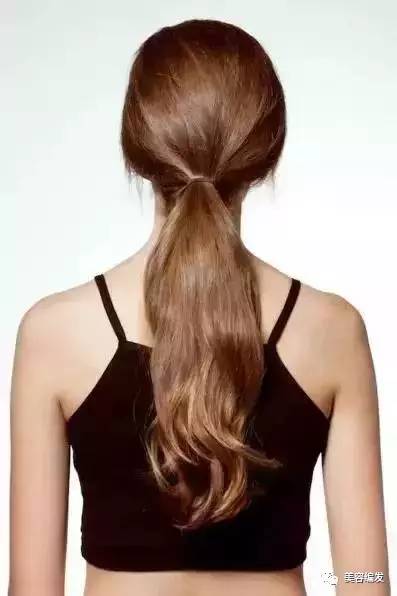 发带的系法怎么好看（发带怎么带？10款发带编发发型设计感超强！）