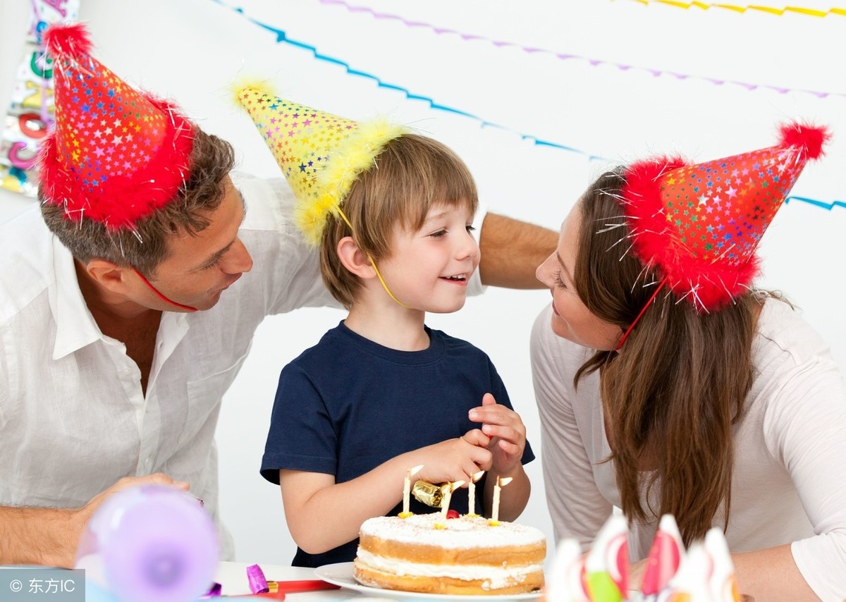 怎么过生日比较有意义（父母都会每年给孩子过生日，但是，生日要怎么过才有意义呢？）