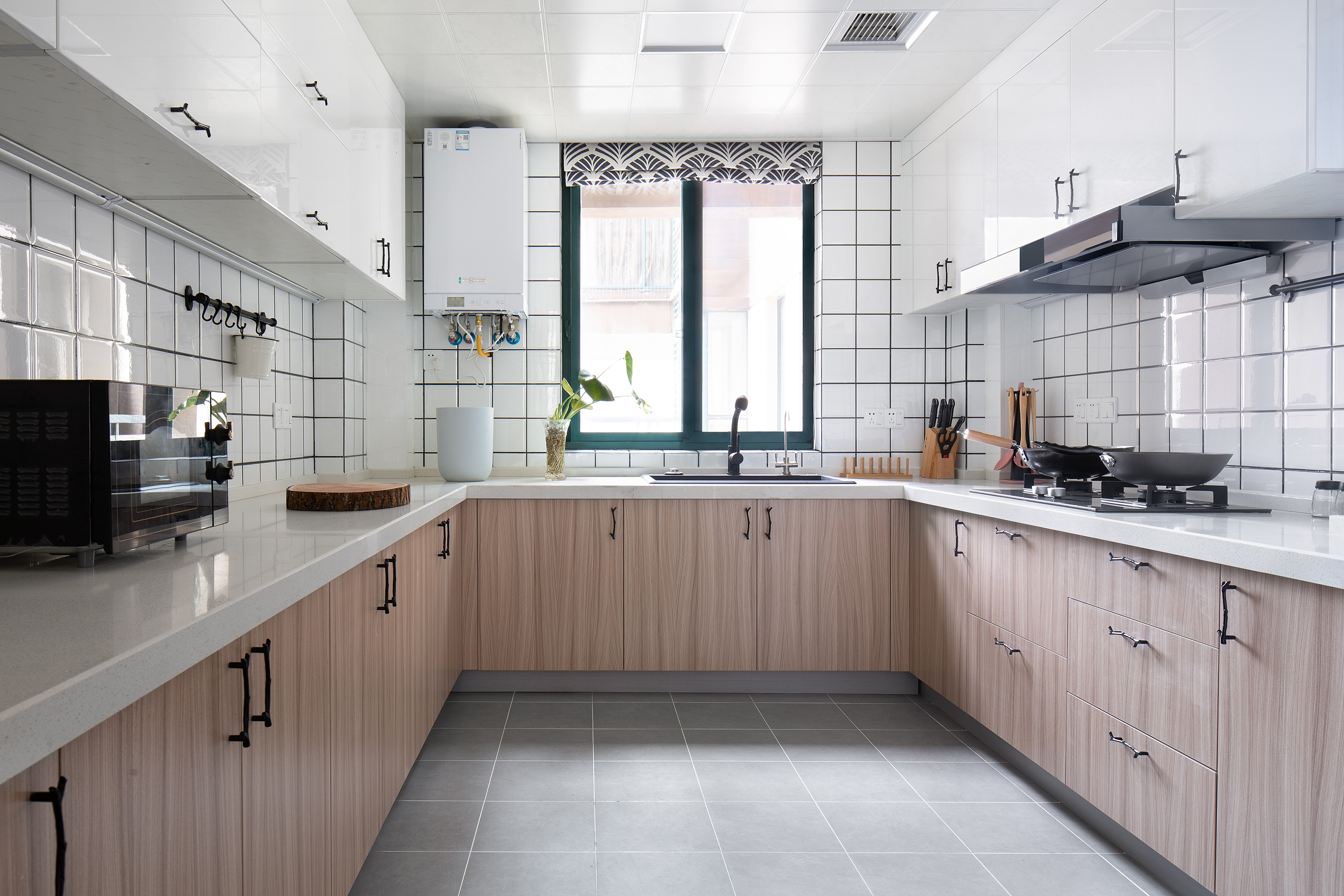 厨房台面材质有哪些？石英石、大理石、不锈钢、岩板，哪种更好？