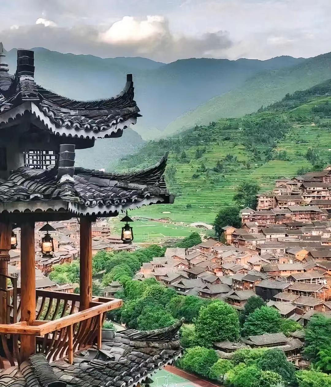 贵州五日游自由行旅游线路 ，贵州有什么好玩的地方景点推荐