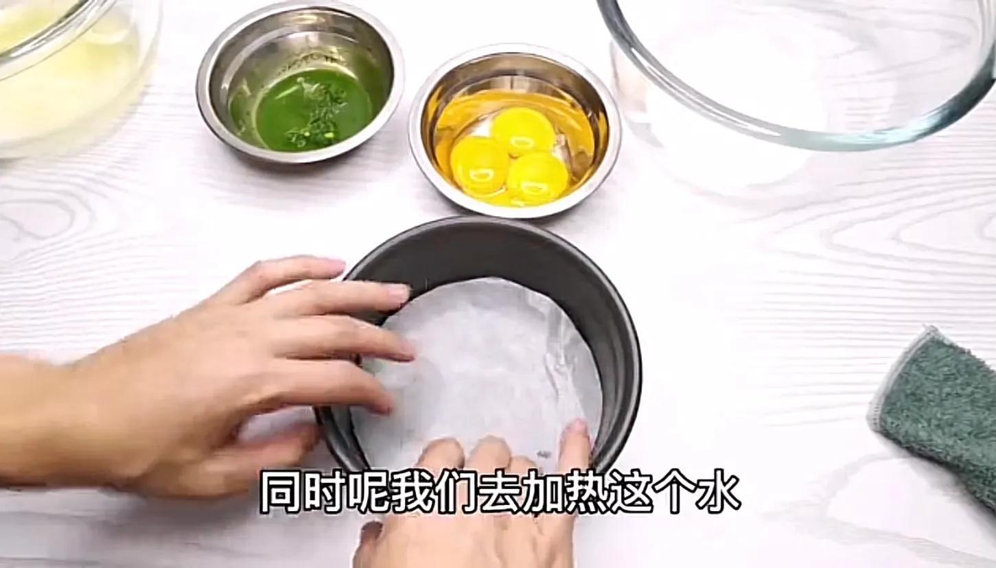 蒸蛋糕怎么做？3个鸡蛋一碗面粉，低糖低油蒸的不上火