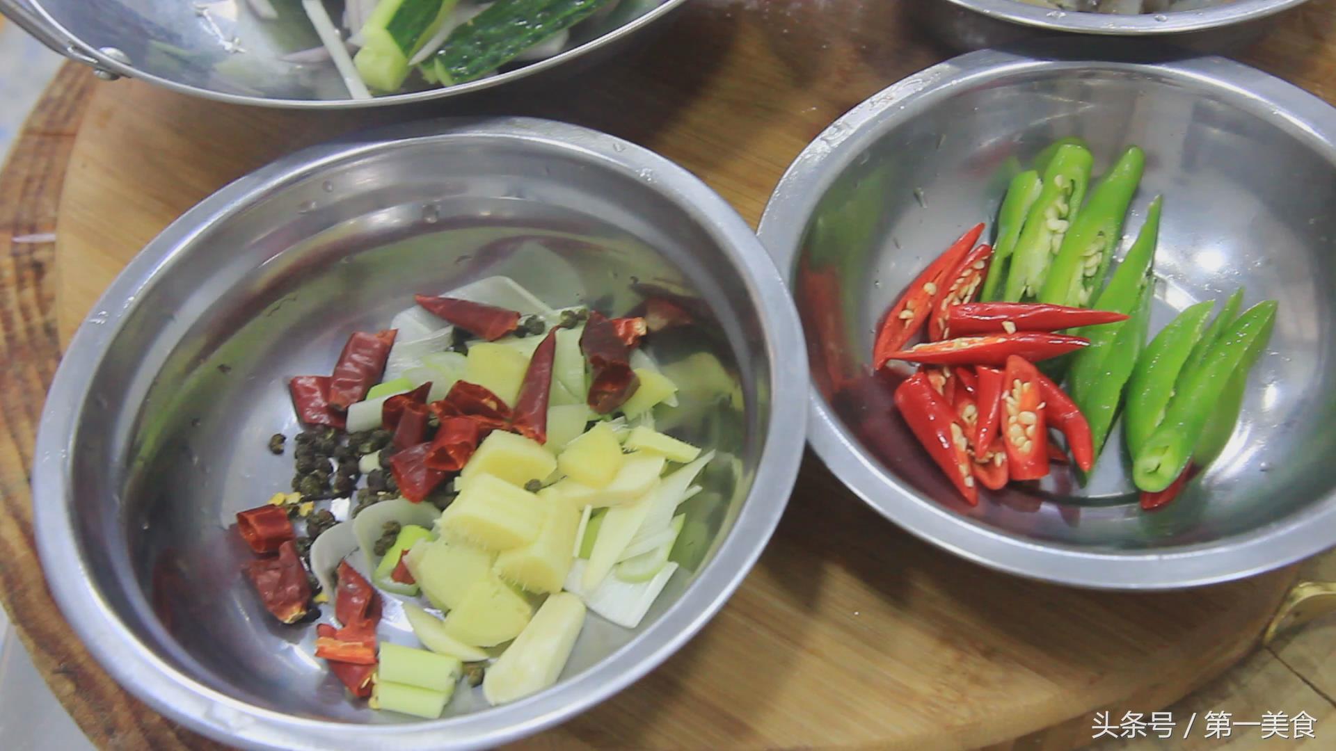 教你干锅虾的制作方法，喜欢的不要错过哦！